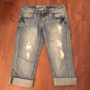 Jean capri pants